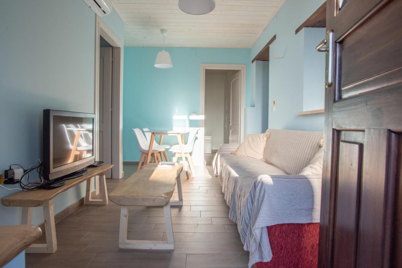 Με Θέα Το Ηλιοβασιλεμα 2 Villa Áfissos Dış mekan fotoğraf