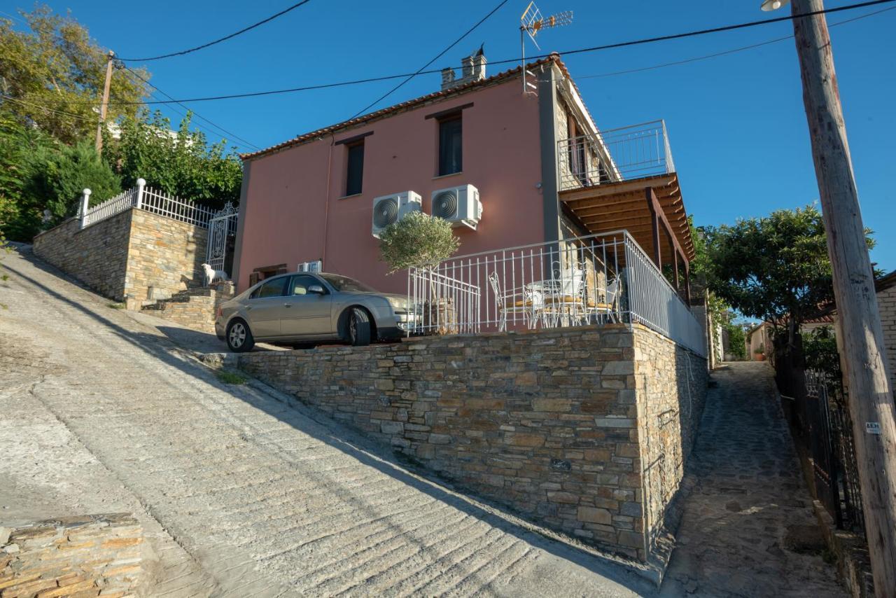 Με Θέα Το Ηλιοβασιλεμα 2 Villa Áfissos Dış mekan fotoğraf